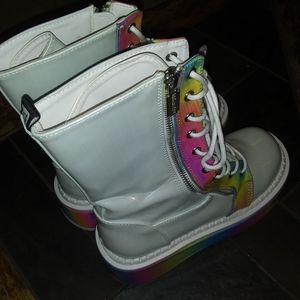 White Platform Boots w/ Rainbow Trim Sz 8 1/2